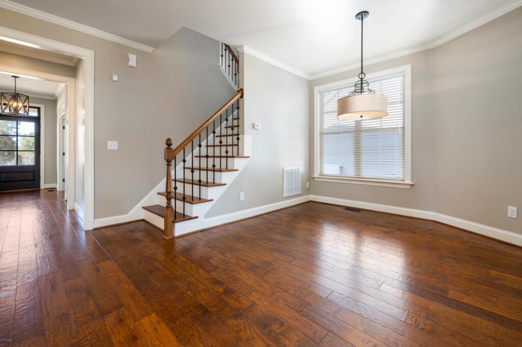 How Luxury Home Painters in Pearland Perfect Your Interior Paint Finish